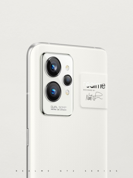 Новый смартфон Realme удивляет "бумажным" дизайном