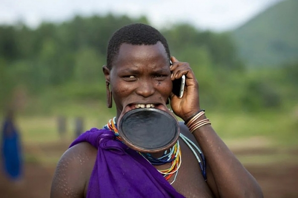 Жители Африки оценили удобство мобильных платежей