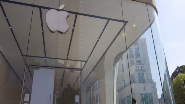 Apple впервые оштрафовали за фейки